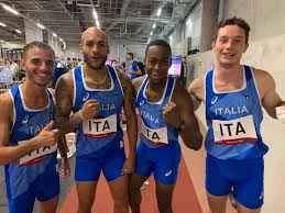 Nella staffetta 4x100 misti femminile, l'italia ha toccato al sesto posto, con gli ultimi cento metri nuotati alle olimpiadi da federica pellegrini: Rnviisozxd8bdm