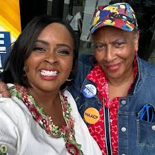 Syracuse has lost a giant, a trailblazer and all around nice guy. Van  Robinson always made time to answer my questions as a reporter. He and his  wife Linda, gave me a