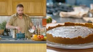 Diogo Nogueira ensina torta de brigadeiro para a Páscoa com cinco ingredientes
