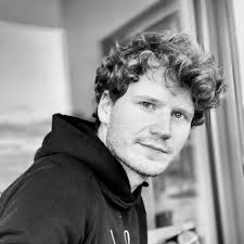 Dennis Becker (dennis_becker@)