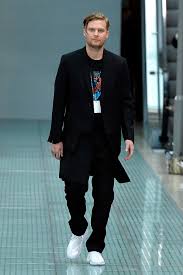 It hosts the brand of haute couture clothing, accessories and parfums givenchy. Matthew Williams Takes Over Givenchy The New York Times