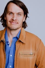 Daniel Mabe's Instagram, Twitter & Facebook