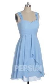 La robe soulignera parfaitement le caractère unique de votre enfant, qui pourra se sentir comme une princesse d'un conte de fées. Robe Demoiselle D Honneur Bleu Pas Cher Vente En Ligne