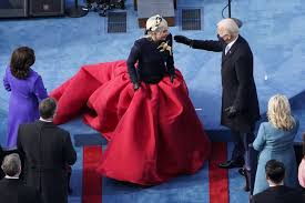 Lady gaga performed the national anthem at president joe biden and vice president kamala harris's inauguration, and her rendition was stunning. Iizsqucygysqpm
