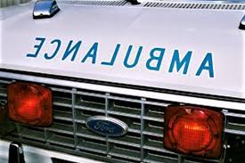 Is there a siren on the ambulance. Why Is The Word Ambulance Spelt Backwards On Emergency Vehicles Autojosh