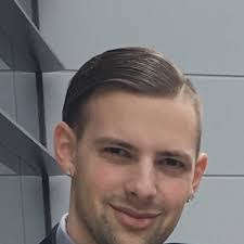 Charles Sizer's Instagram, Twitter & Facebook