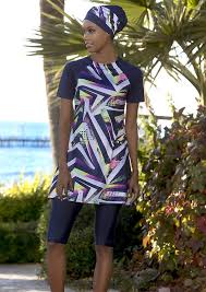 Yarim Kapali Mayo Yari Tesettur Mayo Panosundaki Pin