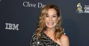 Kathie Lee Gifford Hospitalized With Fractured Pelvis After Nasty Fall