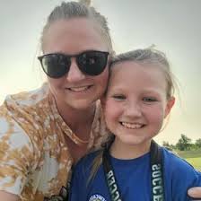 Amanda Mars (mandaleigh1009)