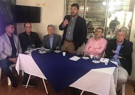 Jun 09, 2021 · la noche de este martes se conoció el crimen de daniel edgardo mendoza garzón, de 24 años de edad, quien fue asesinado hacia las ocho de la noche en el barrio antes en mención. Juan Diego Gomez Es Presidente De La Comision Segunda Del Senado Sinergia Informativa