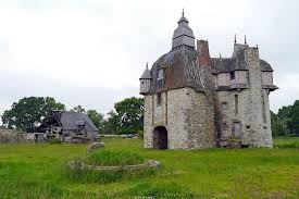 Manoir De La Saucerie La Haute Chapelle France Le Manoir Les Regions De France Chateau France