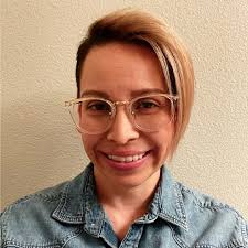 Lisa Marrujo's Instagram, Twitter & Facebook