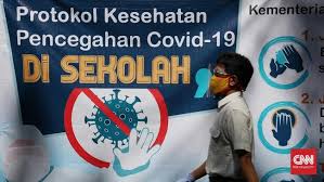 739 likes · 1 talking about this. Tahun Ajaran Baru Hari Pertama Sekolah Yang Tak Istimewa