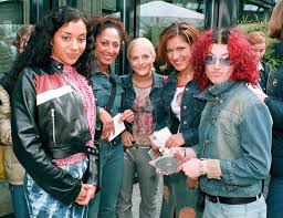Hier meine sandy fanpage auf der ihr speziell über sandy informiert werdet. No Angels Heute Was Vanessa Lucy Sandy Nadja Und Jessica Machen Mopo De