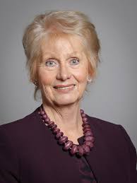 Elizabeth Redfern's Instagram, Twitter & Facebook