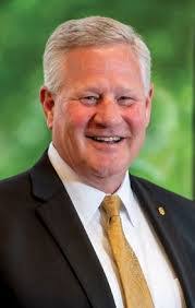 Jonathan Storment's Instagram, Twitter & Facebook