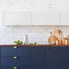 Find ideas and inspiration for blue and white kitchen to add to your own home. Best Two Toned Kitchen Cabinet Ideas