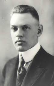 William Jehu Keith (on right in picture) was a soldier in the Army and  served in WW1. He was my great uncle (my maternal grandfather's brother). I  knew him as Uncle Bill.