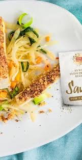 Vegane Weihnachtsinspiration Gefallig Vegane Tofu Erdnuss Sticks Auf Geschmortem Weisskohl Rewe Wunscht Ihnen Ein Frohes Fes Rezepte Weisskohl Weisskohl Rezepte