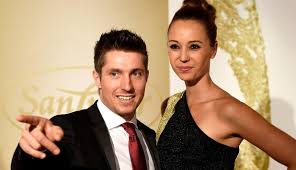 Facebook gives people the power. Marcel Hirscher Parallelschwung Ins Grosse Gluck News At