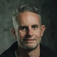 Jonathan Shetler's Instagram, Twitter & Facebook