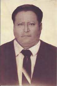 Confesiones a un Árbol: El Niño y su Héroe