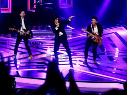 Musik pop kreatif adalah jenis musik yang dianggap unik, mulai dari ritme, melodi, harmoni, instrumen, maupun gaya yang. Genre Musik Yang Paling Sering Dipilih Oleh Grup Band Seputar Musik