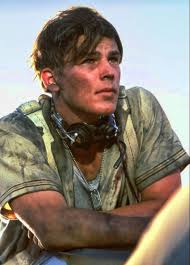 Michael bay pearl harbor follows the story of two best friends, rafe (ben affleck) and danny (josh hartnett), and their love lives as they go off to join the war. 130 Josh Hartnett Ideas Josh Hartnett Josh Actors