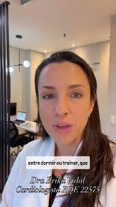 Dormir ou treinar quando o tempo não dá para tudo?, Esse dilema é mais  comum, e mais importante,, do que parece., A ciência mostra que sono e  exercício não competem, eles se complementam., Mas, quando ...