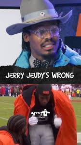 Shedeur Deserves BETTER, Eagles Fans FED UP & Cam's College Football BEEF  New episode of 4th&1 out now! 📺: youtu.be/y4bUjXjThe8