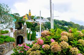 The coastal village of portmeirion sits invitingly on a private peninsular in wales. Pip Jones Travel Writer Podcaster Auf Twitter A Trip To Pretty Portmeirion Should Be Top Of Your Travel Bucket List Goals This Dreamy Village Is A Little Slice Of Italy