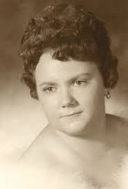 Vickie Taylor's Instagram, Twitter & Facebook