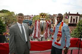 Arsene's final home game at arsenal. Where Are Arsenal S Invincibles Now Legendary 2004 Squad Still Heavily Involved In Football Mirror Online