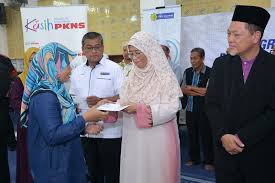Bagi tahun 2021 akan dikemaskini. 1 794 Keluarga Asnaf Fakir Dan Miskin Kuala Langat Terima Bantuan Pendidikan Lembaga Zakat Selangor