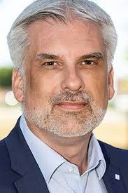 H5N1 in den USA: Wie groß ist die Gefahr durch Vogelgrippe für eine neue  Pandemie?