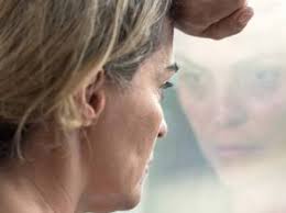 Adjust the dose by 12.5 to 25 mcg increments every 4 to 6 weeks until the patient is clinically euthyroid and the serum tsh returns to normal. Synthroid Side Effects Dosages Alternatives And More