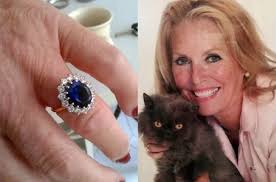 Pensioner claims "gold-digger" former fiancée he met