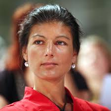 Das teilt ihr buchverlag mit. Sahra Wagenknecht Rtl Anwalt Christopher Posch Bohrt Im Unterhaltsstreit Nach Tv