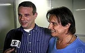 Dudu braga ou segundinho, como era chamado na família, é o primeiro filho de roberto carlos com a primeira esposa, nice rossi, morta em 1990 . Filho De Roberto Carlos Diz Que Pai E O Cara Roberto Carlos Roberto Carlos Cantor Cantores Mpb
