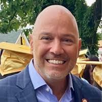 200+ "Paul Esq" profiles