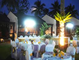 D nelayan beach resort menawarkan servis penginapan, hari keluarga, reunion, seminar resort, terletak di pantai pengkalan balak, resort chalet di tepi pantai. Cuti Com My Shah S Beach Resort