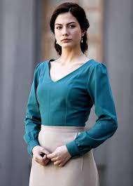 Demet Ozdemir Gifs Fan Account On Twitter Turkish Fashion Turkish Women Beautiful Godmother Dress