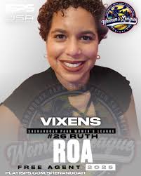 Ruth Roa's Instagram, Twitter & Facebook