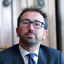 Последние твиты от bona fide (@wearebonafide). Boss Scarcerati Bonafede Smentisce Ma I Parlamentari Del M5s Convocano La Commissione Parlamentare Antimafia