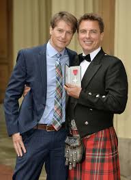 Celebrities that could be twins. Who Is John Barrowman The Scot In The Dancing On Ice Audience Who Reached I M A Celeb Final