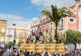 Este día marca el comienzo de la semana santa festividad que varía en fechas ya que depende del equinoccio de primavera y la primera noche de luna nueva. Adios A La Semana Santa 2021
