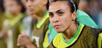 Marta não será titular na final do futebol feminino contra os EUA