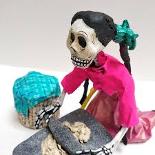 Mujer Calavera Moliendo Maiz Vendedora De Tortillas Mascaras Dia De Muertos Mujer Calavera Dia De Muertos Mexico