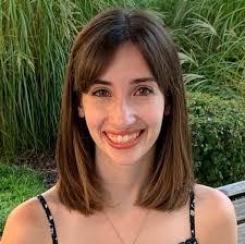 Kelly Esparza's Instagram, Twitter & Facebook