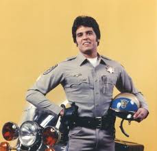 Chips Erik Estrada As Officer Francis Frank Ponch Poncherello Famous Men Tv Series Actors